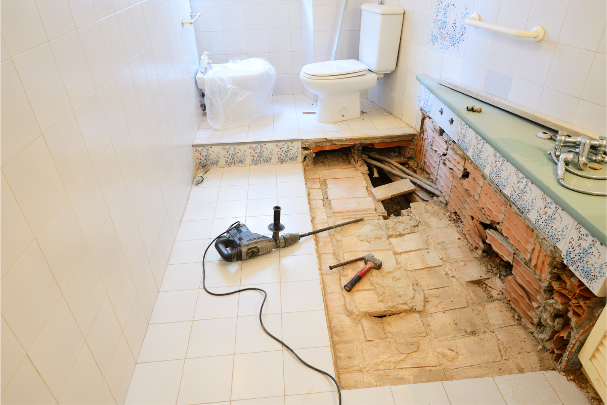 Bathroom Remodeling: Tips and Tricks